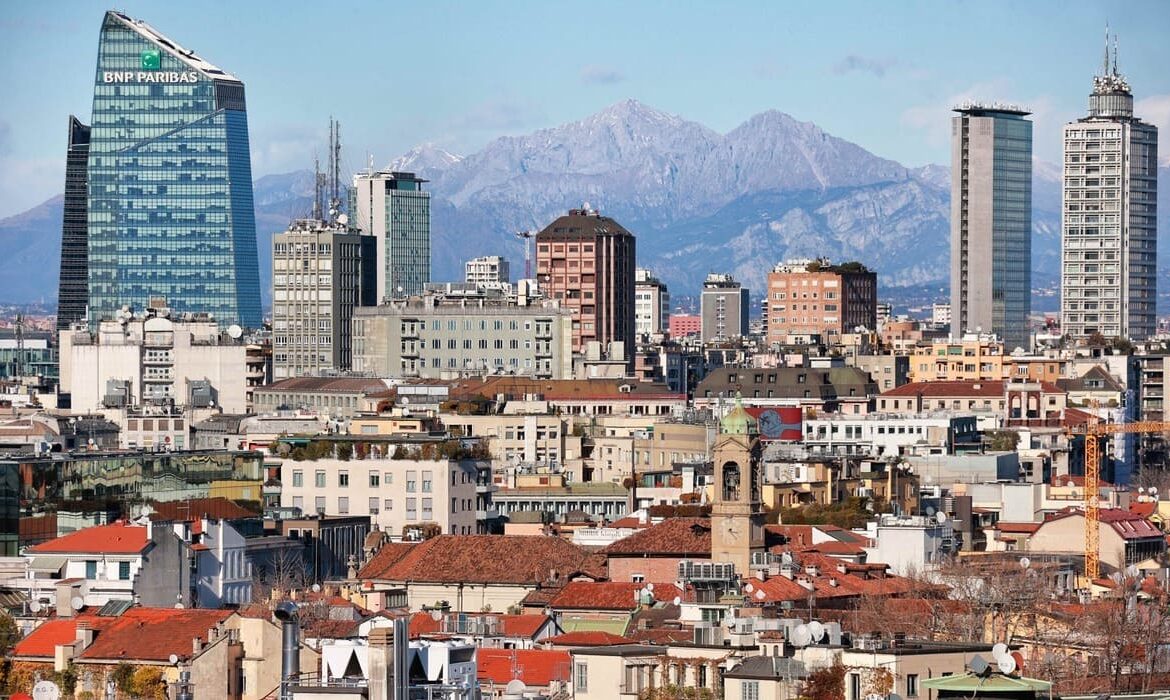 Milano vista dall'alto.