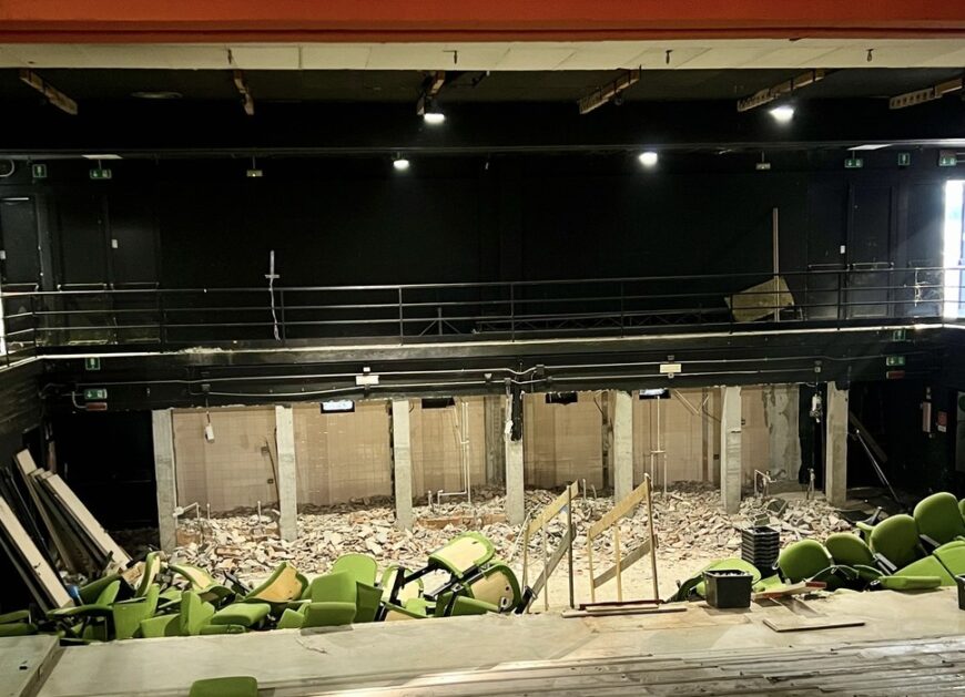 La sala del Teatro Ringhiera demolita.